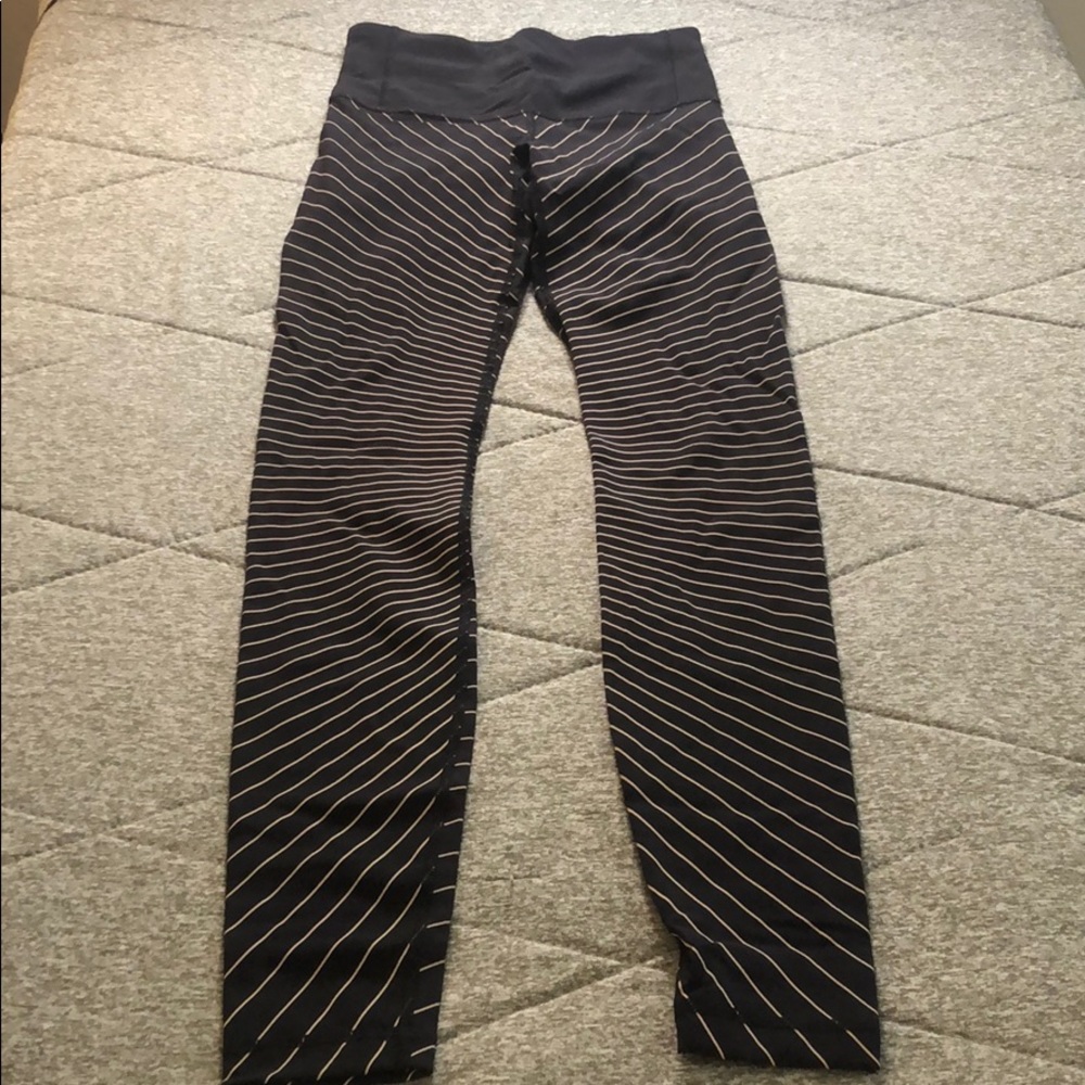 Lulu lemon for Barry’s striped legging.